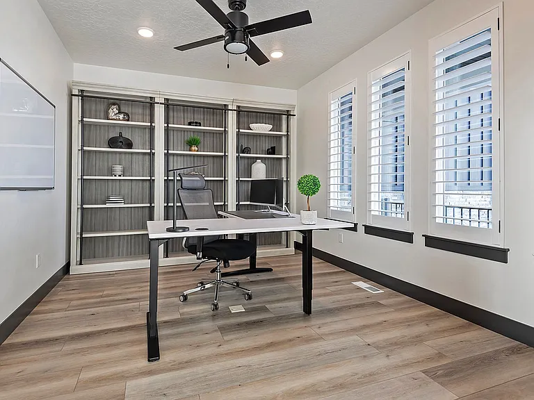 423 W Red Wolf Dr — Photo 18