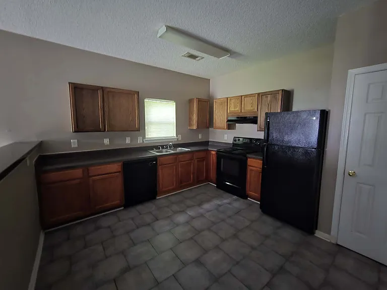7331 Wagon Wheel Ct — Photo 7