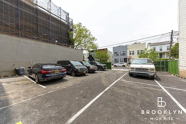 Rented by Brooklyn High Rise LLC | media 14