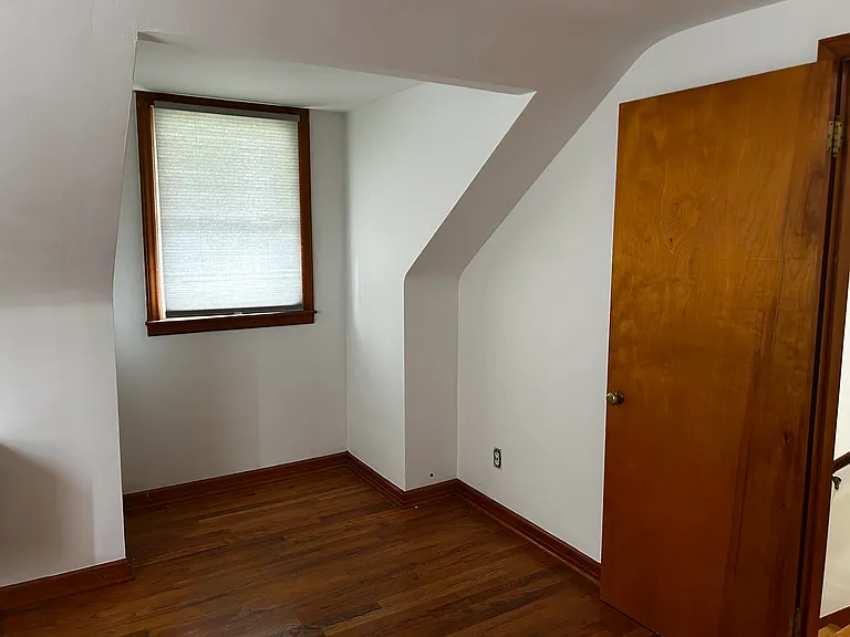 Upstairs Bedroom 3