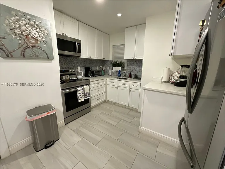 820 NW 87th Ave #114 — Photo 20