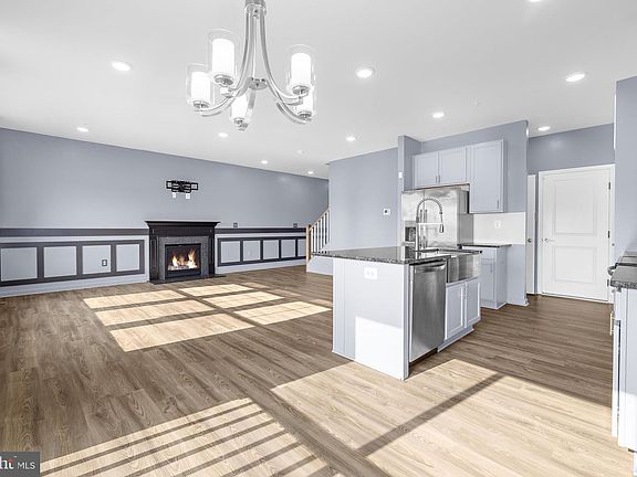 4th image of 7837 Jude Ln