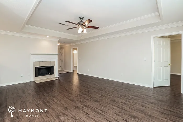 122 Chestnut Dr — Photo 3