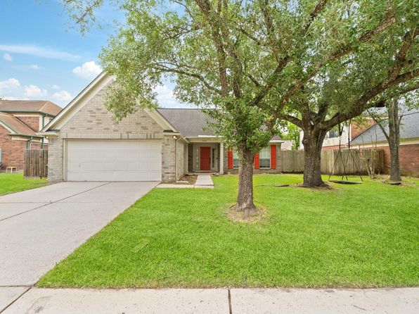 3909 Greenwood Dr