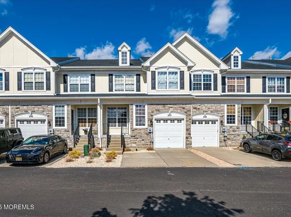 107 Brookfield Drive, Jackson, NJ 08527