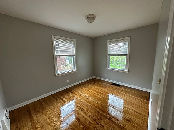 4th image of 618 6th St NW