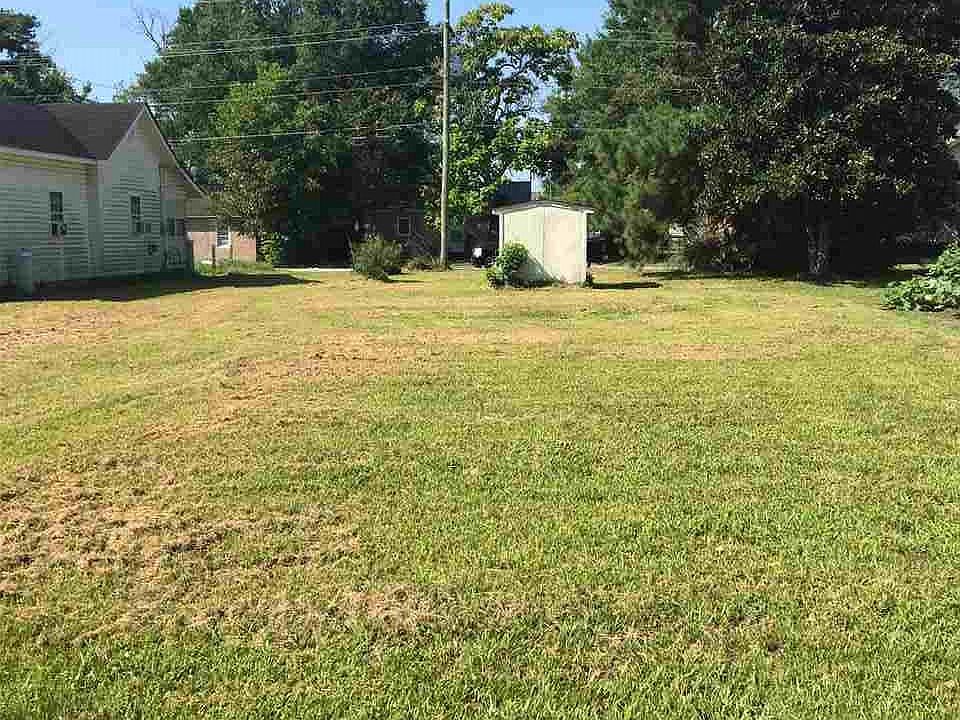 1st image of 405 Waddell St Lot 26