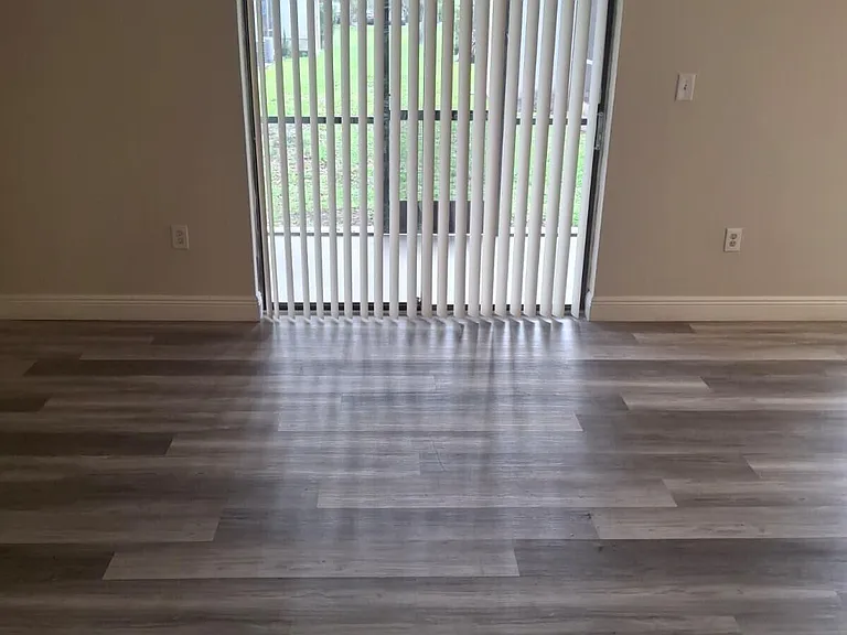 3222 Coral Lake Ln — Photo 5