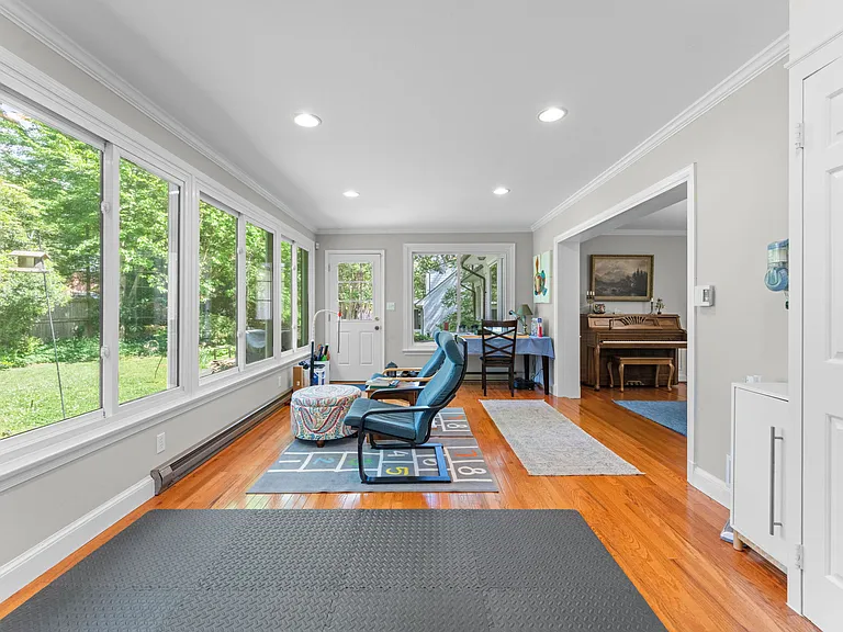 5121 Baltan Rd — Photo 9