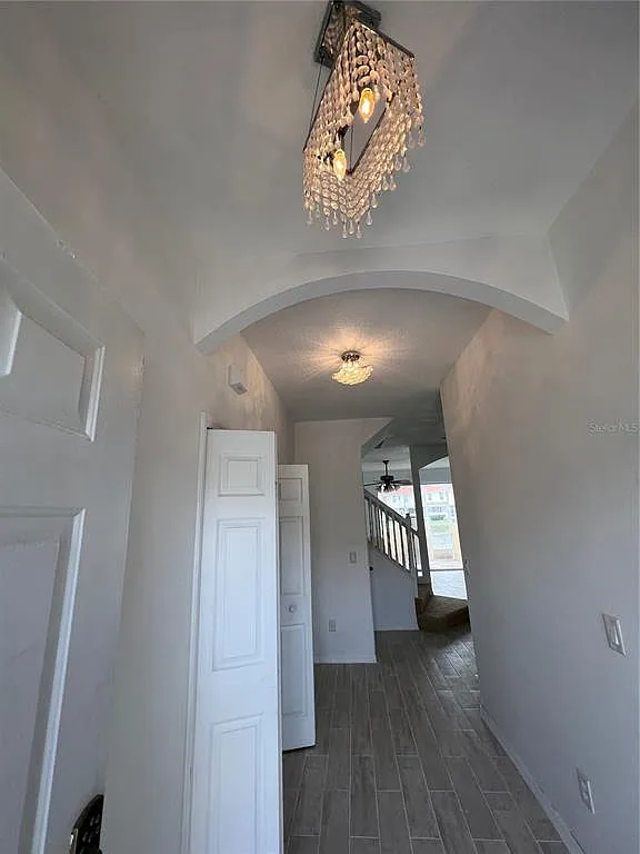 3 bed, 2.5 bath, 1468 sqft, $2,100 — Photo 4
