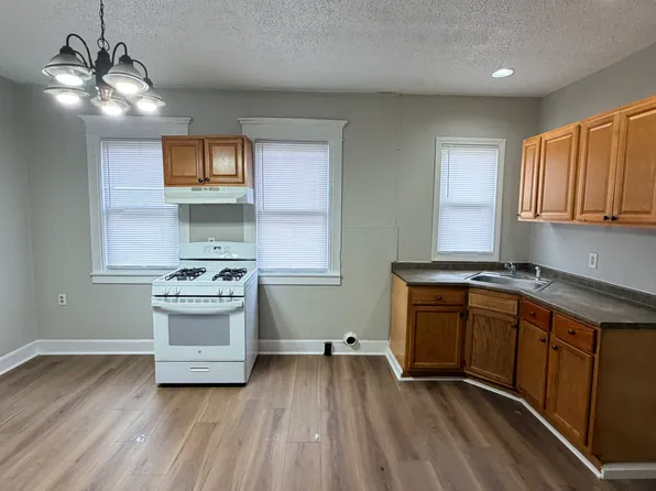 649 1st Ave, West Haven, CT