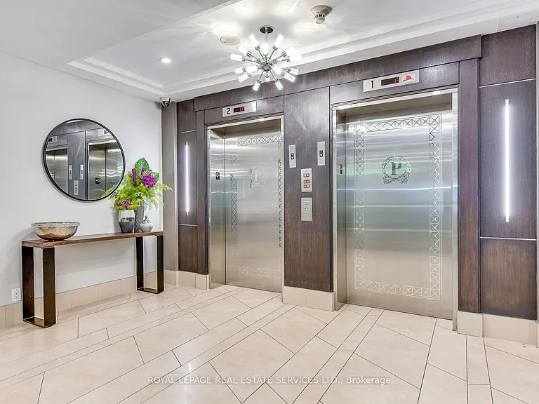 1900 Lake Shore Blvd W #701 — Photo 28