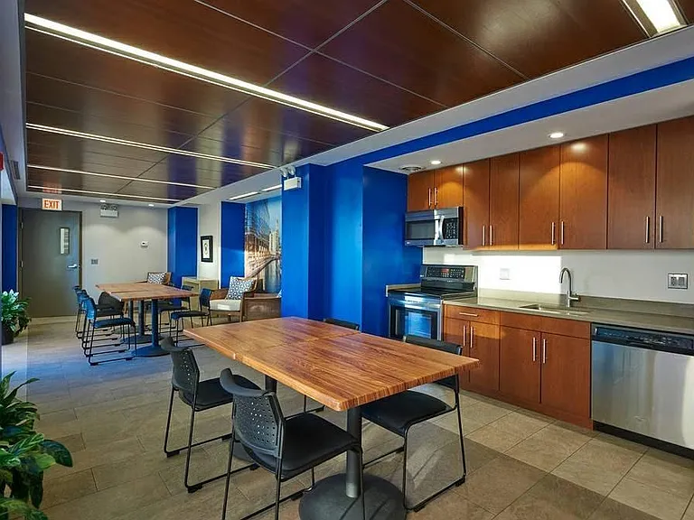 777 N Michigan Ave #1704 — Photo 32