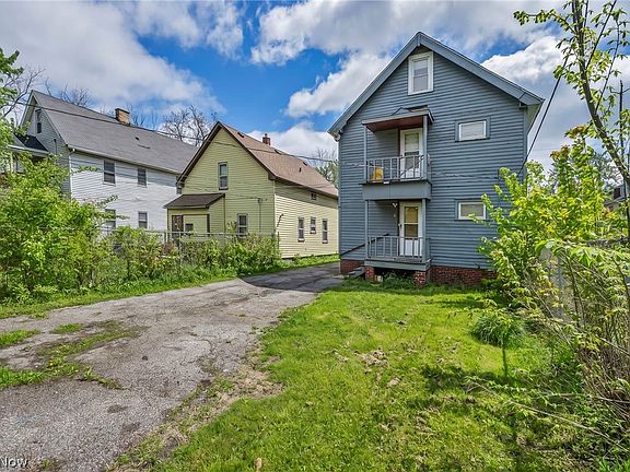 4th image of 3660 E 117th St