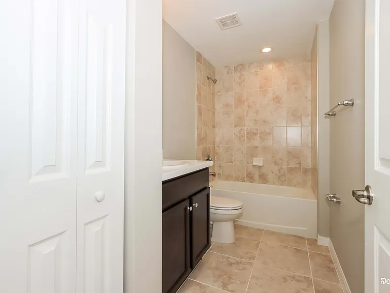 2691 Tepee Ave SE — Photo 11