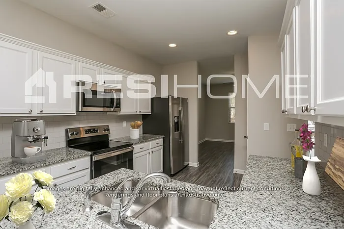 1128 Werre Way — Photo 3