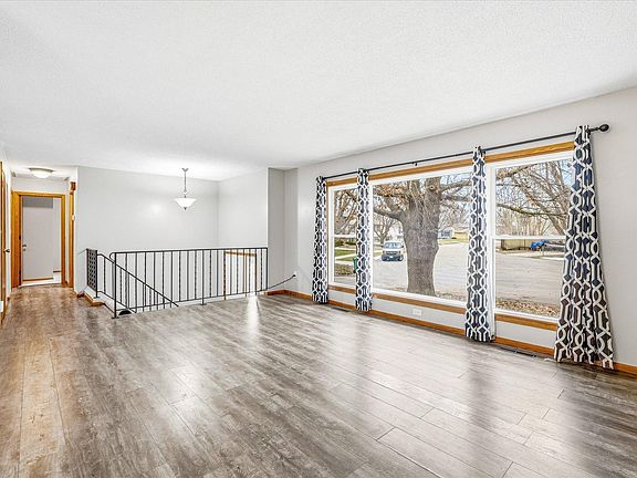 5th image of 2041 Northgate Ct NW