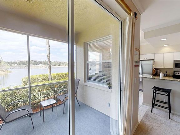 4th image of 7525 Stoneybrook Dr APT 912