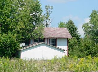 9730 Kile Rd, Chardon, OH 44024