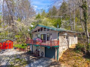 216 W Old Murphy Rd, Franklin, NC 28734