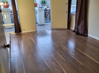 735 W 18th St APT D, Costa Mesa, CA 92627