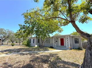 1202 Brentwood Dr, Corpus Christi, TX 78404