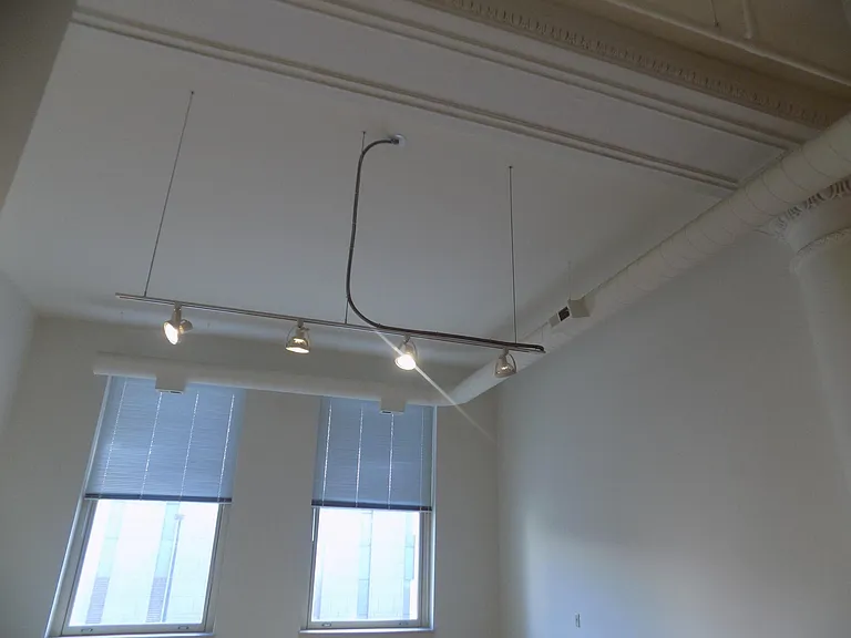 The Brandeis Apartments — Photo 36