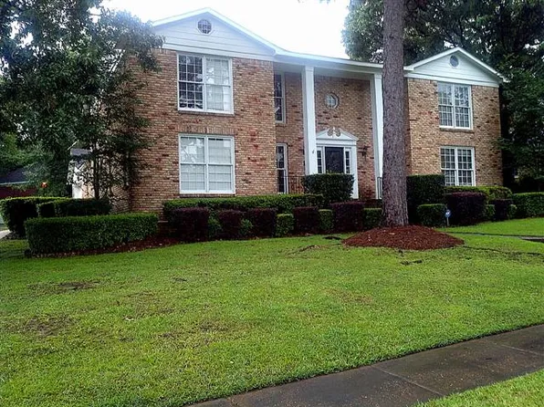 5501 Oak Park Ct, Mobile, AL 36609