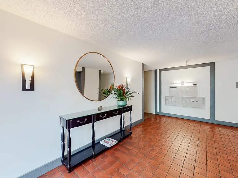 403 N Oakhurst Dr #104 — Photo 19