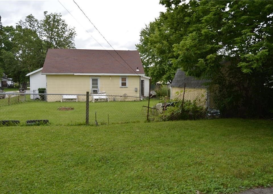 1st image of 235 Fairview Ave