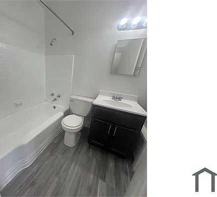 8334 S Cottage Grove Ave #2 — Photo 5
