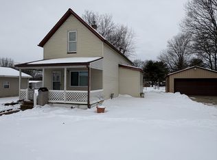 1026 Race St, Huntingburg, IN 47542