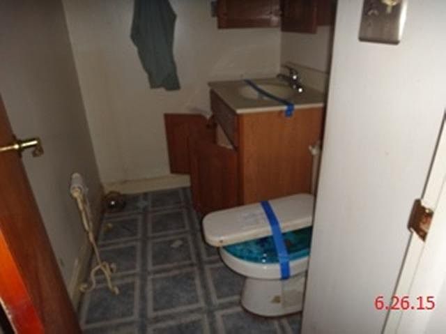 2nd image of 4301 Poplar Ave