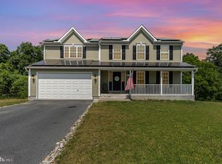 5 Ridge Vista Dr, Pine Grove, PA 17963