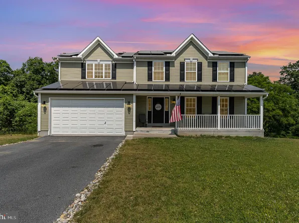 5 Ridge Vista Dr, Pine Grove, PA 17963