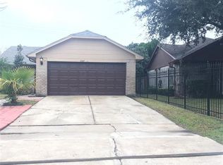 3307 Lightstar Dr, Houston, TX 77045