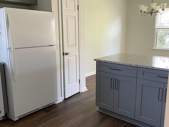5th image of 4172 O'Hare Dr