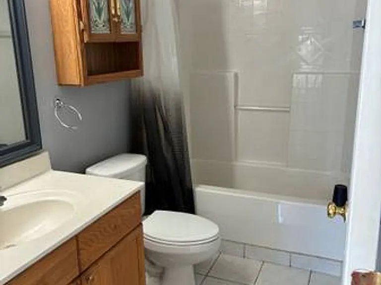 6810 Teviot Dr — Photo 9