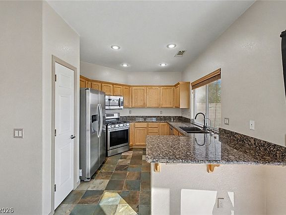 5th image of 7535 Frontier Ranch Ln