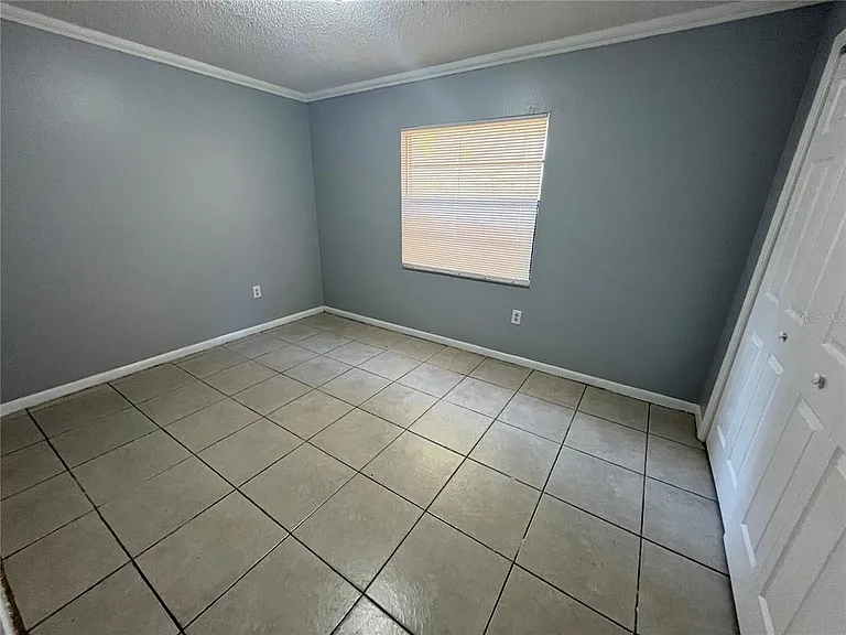 1143 Old South Dr — Photo 8