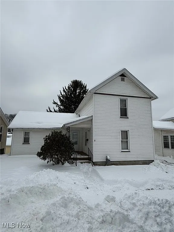 1627 Hay Ave photo 1