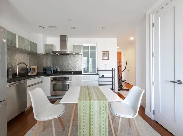 44-27 Purves St #11E, Long Island City, NY 11101