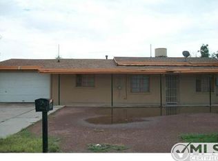 106 Helms Rd, El Paso, TX 79907