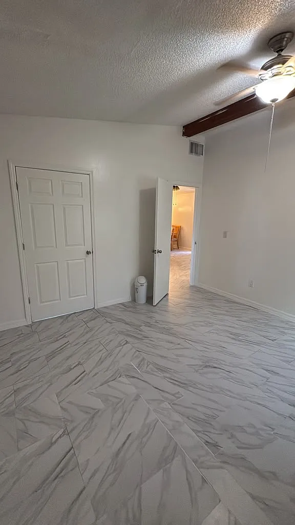 4 bed, 1399 sqft, $2,250 — Photo 4