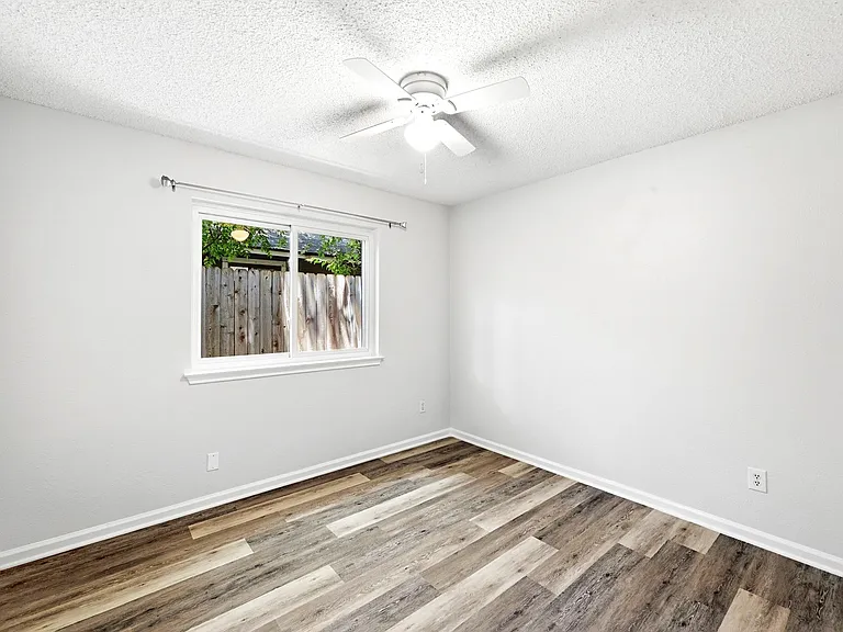 2702 Goldbridge Dr — Photo 21