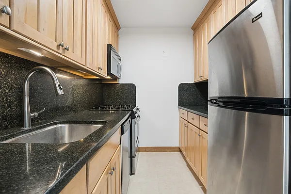 Kitchen, photo 1