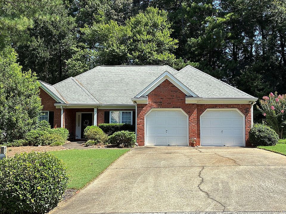 1st image of 714 Spring Ridge Ct NW