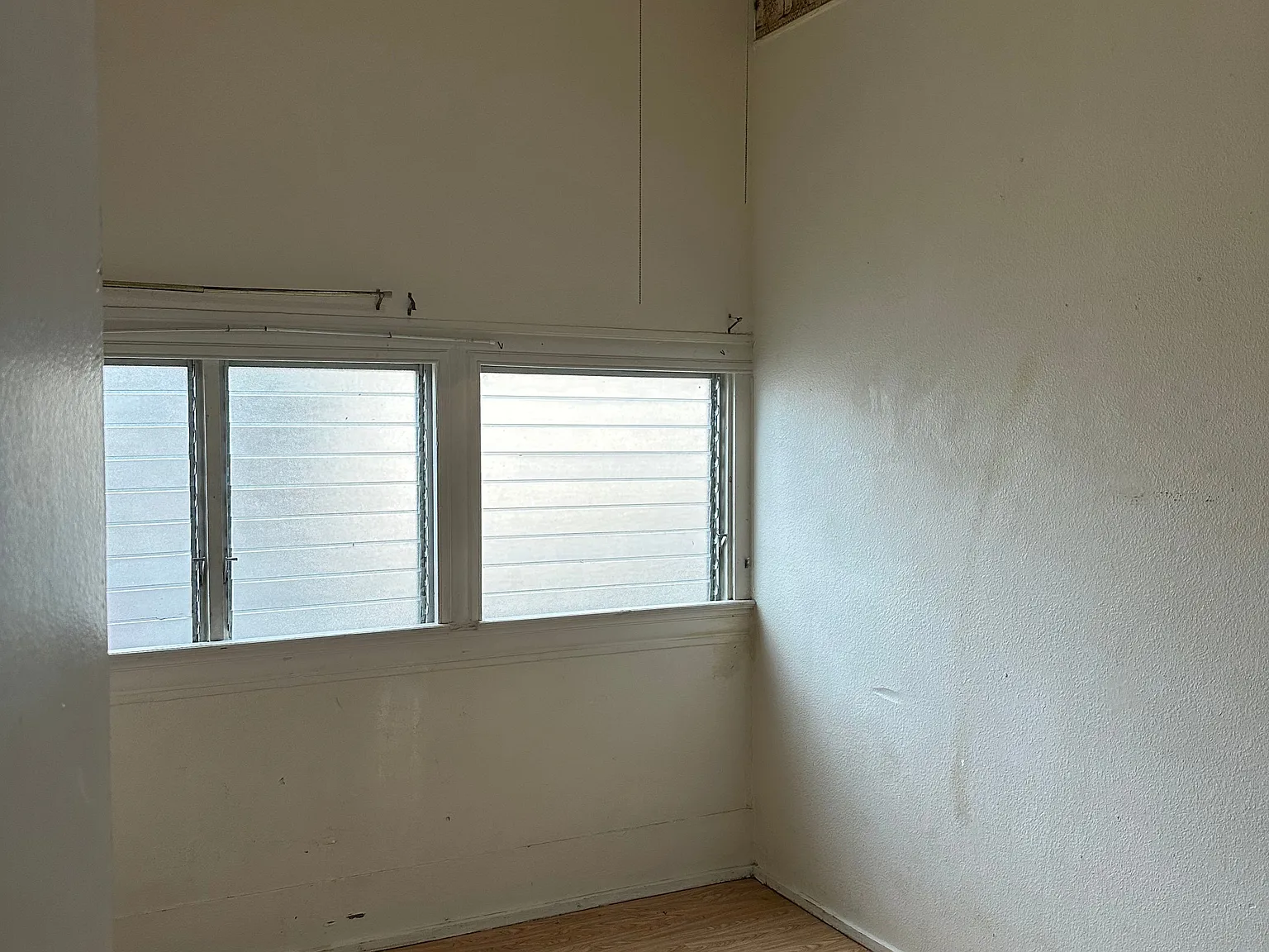 Studio, 80 sqft, $855 — Photo 2