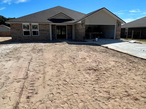 5439 Lee Farm Blvd, Crestview, FL 32536
