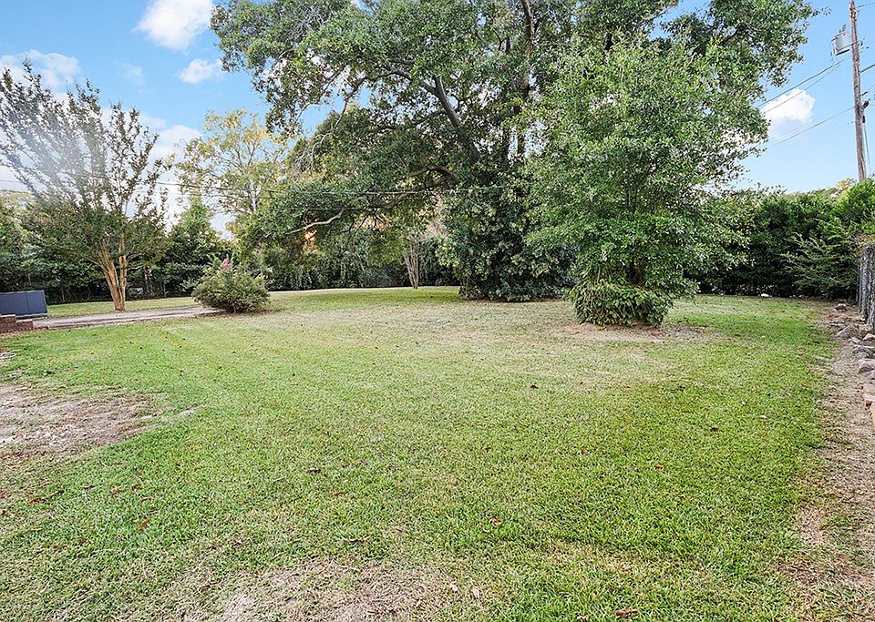 611 Marshall Rd, Greenwood, SC 29646 Zillow